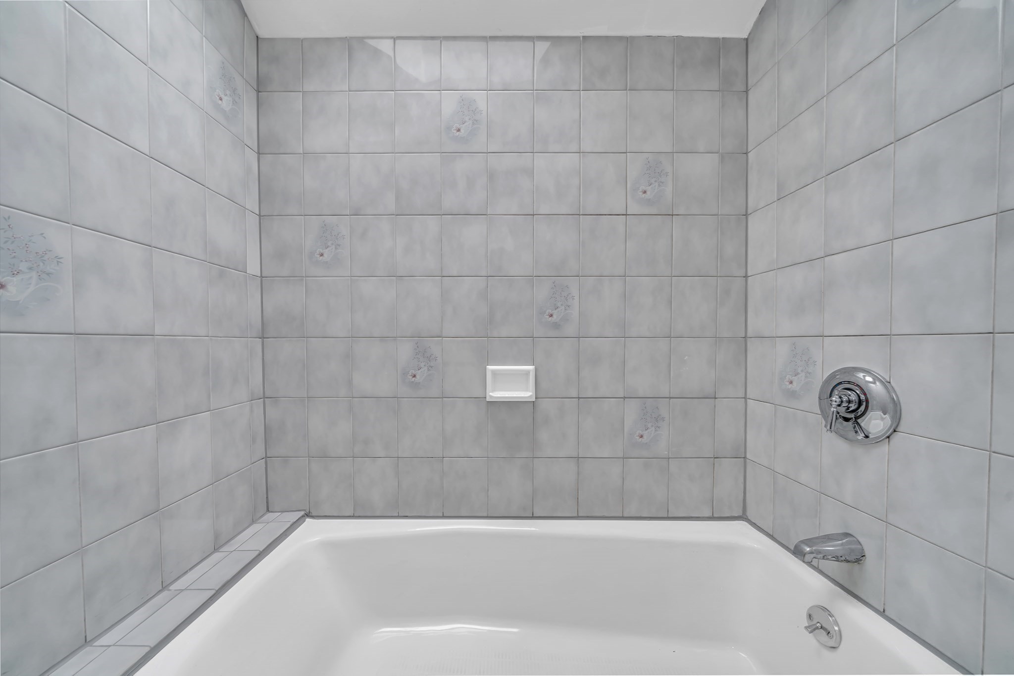 773 East 5th Street, Unit 3 Boston, MA 02127 - Photo 31 of 42 Gallery Image 31