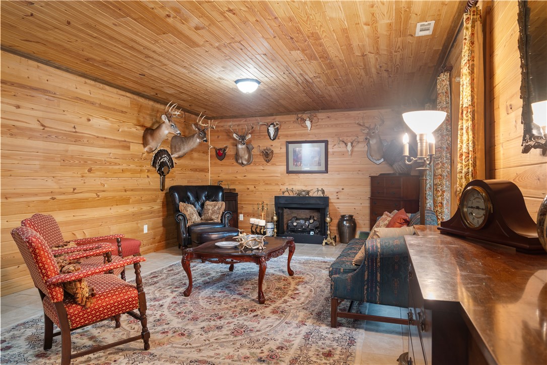 135 Crowes Drive Walhalla, SC 29691 - Photo 34 of 49