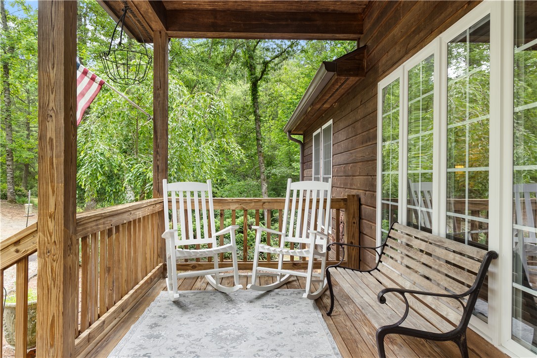 135 Crowes Drive Walhalla, SC 29691 - Photo 5 of 49 Front Porch