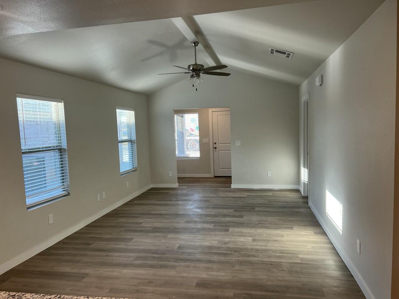 309 East 80th Street Lubbock, TX 79404 - Photo 5 of 43 tempImageHRYMIP