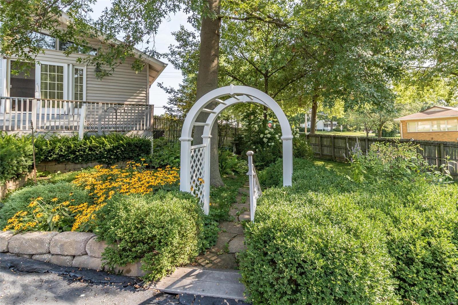 3002 Yaeger Road St. Louis, MO 63129 - Photo 41 of 46 Gallery Image 41