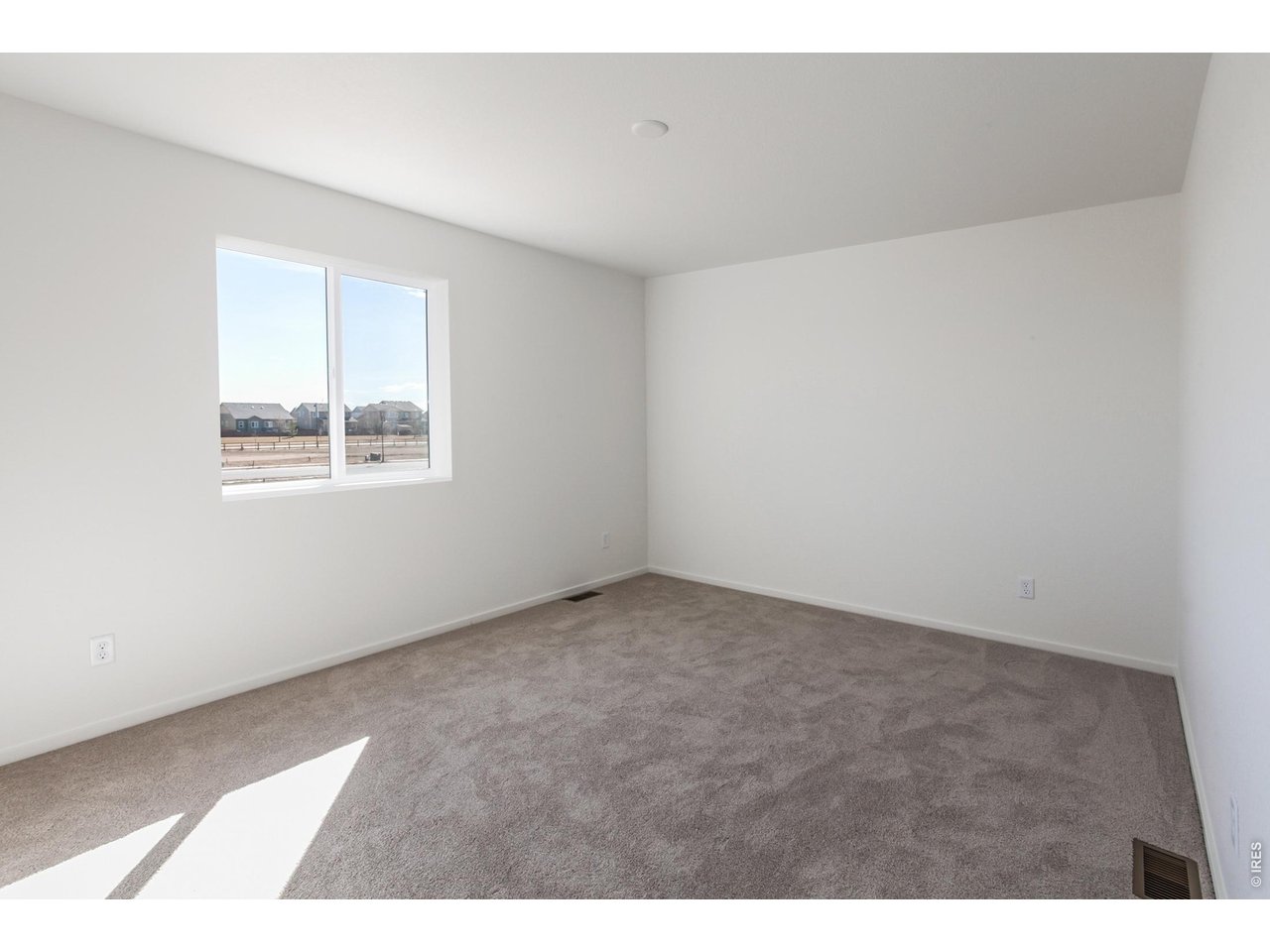 6079 Red Barn Road Timnath, CO 80547 - Photo 37 of 44