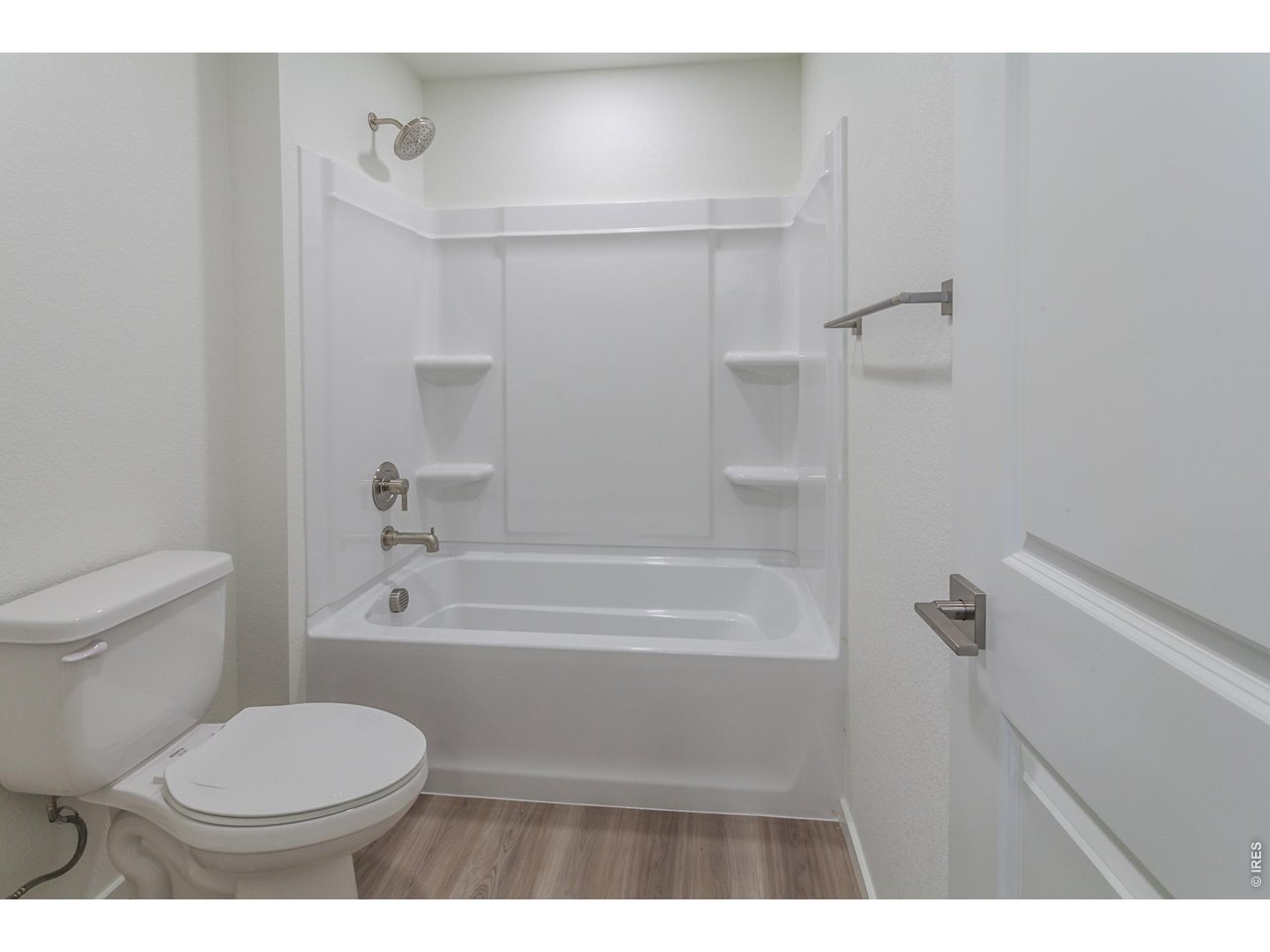 6079 Red Barn Road Timnath, CO 80547 - Photo 40 of 44 Upstairs bathroom #2