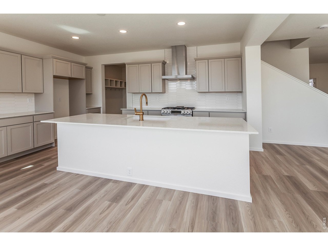 6079 Red Barn Road Timnath, CO 80547 - Photo 10 of 44 Large kitchen island!