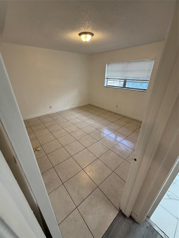6840 Pembroke Road, Unit 110 Pembroke Pines, FL 33023 - Photo 9 of 11
