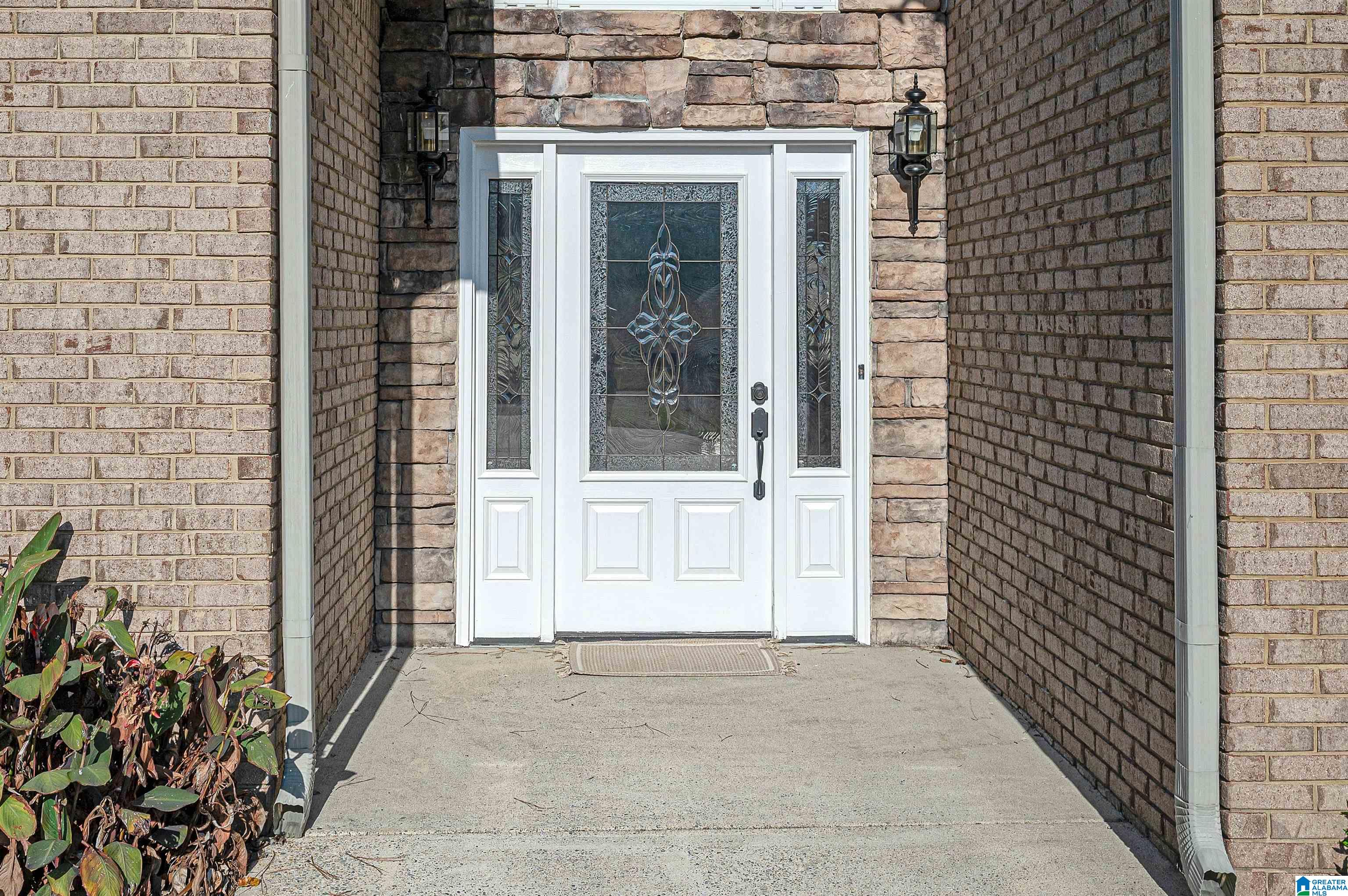 339 Wixford Trace Alabaster, AL 35007 - Photo 3 of 44