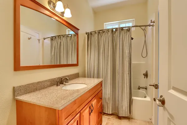 a view of livingroom with furniture and wooden floor