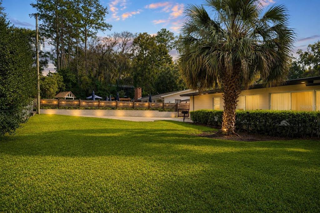 2906 Southwest 2nd Avenue Gainesville, FL 32607 - Photo 3 of 17