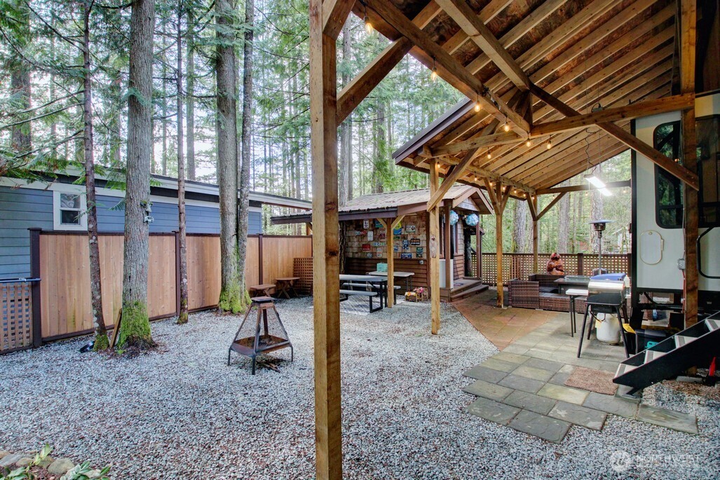 10 Riverside Drive Deming, WA 98244 - Photo 4 of 39