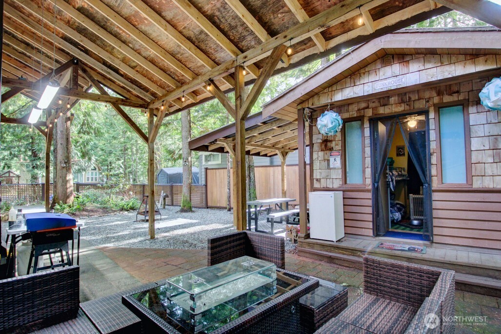 10 Riverside Drive Deming, WA 98244 - Photo 9 of 39