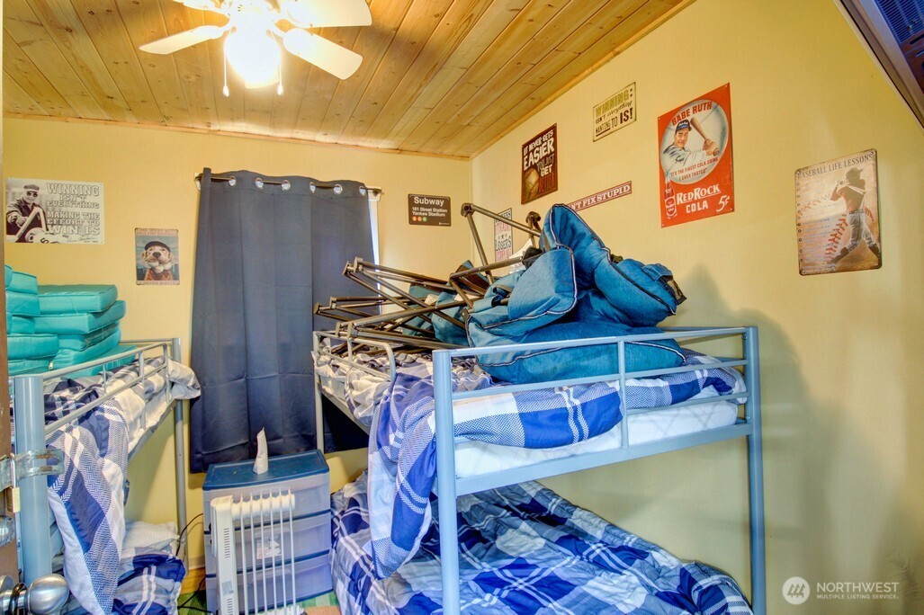 10 Riverside Drive Deming, WA 98244 - Photo 10 of 39