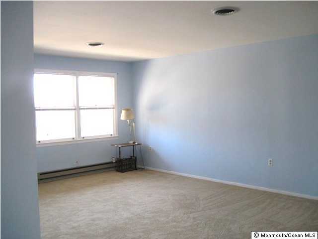 21 Berkshire Road Whiting, NJ 08759 - Photo 3 of 3 Additional Photo