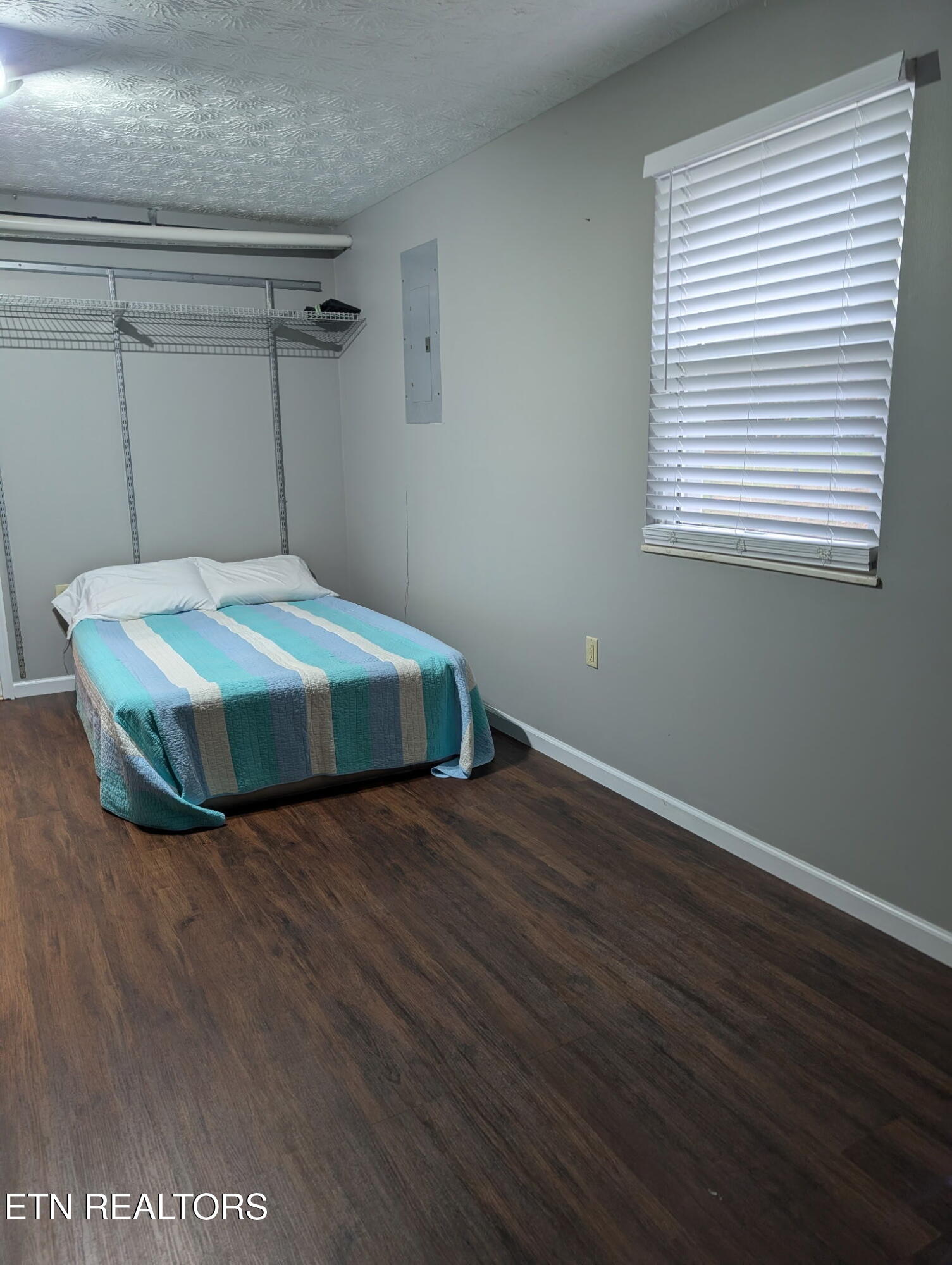 5516 West Emory Road Powell, TN 37849 - Photo 16 of 33 8511