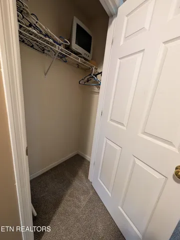 $390,000 | 5516 West Emory Road, Powell, TN 37849