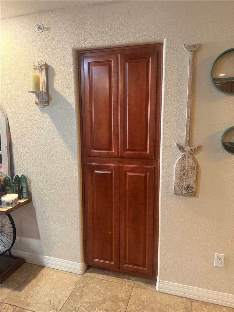 211 Moser Avenue, Unit R2 Bullhead City, AZ 86429 - Photo 3 of 16