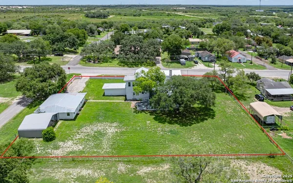 $314,000 | 519 Farm To Market 623, Pettus, TX 78146