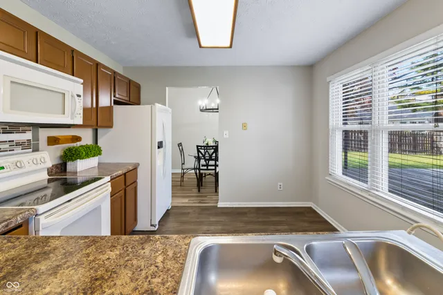 $314,999 | 7898 Beanblossom Circle, Indianapolis, IN 46256