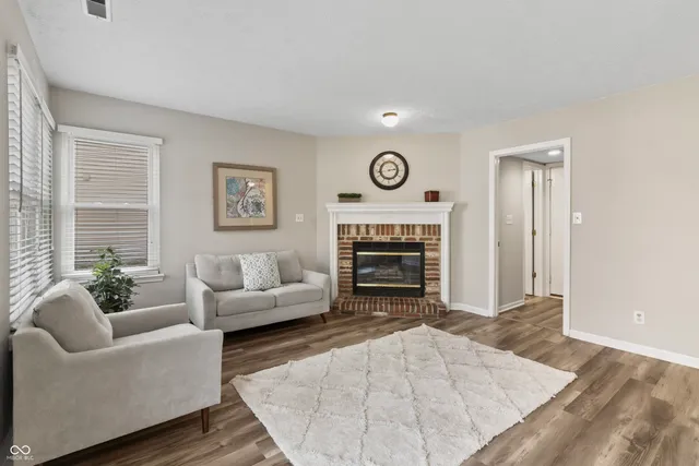 $314,999 | 7898 Beanblossom Circle, Indianapolis, IN 46256