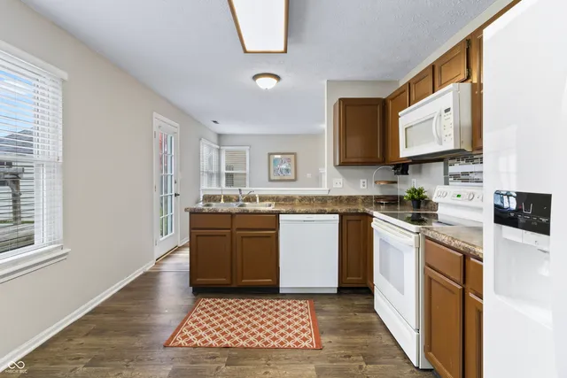 $314,999 | 7898 Beanblossom Circle, Indianapolis, IN 46256