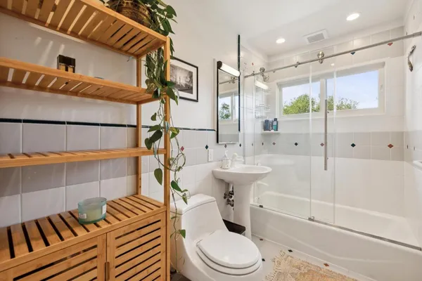 $899,000 | 55 Asilomar Circle, Oakland, CA 94611
