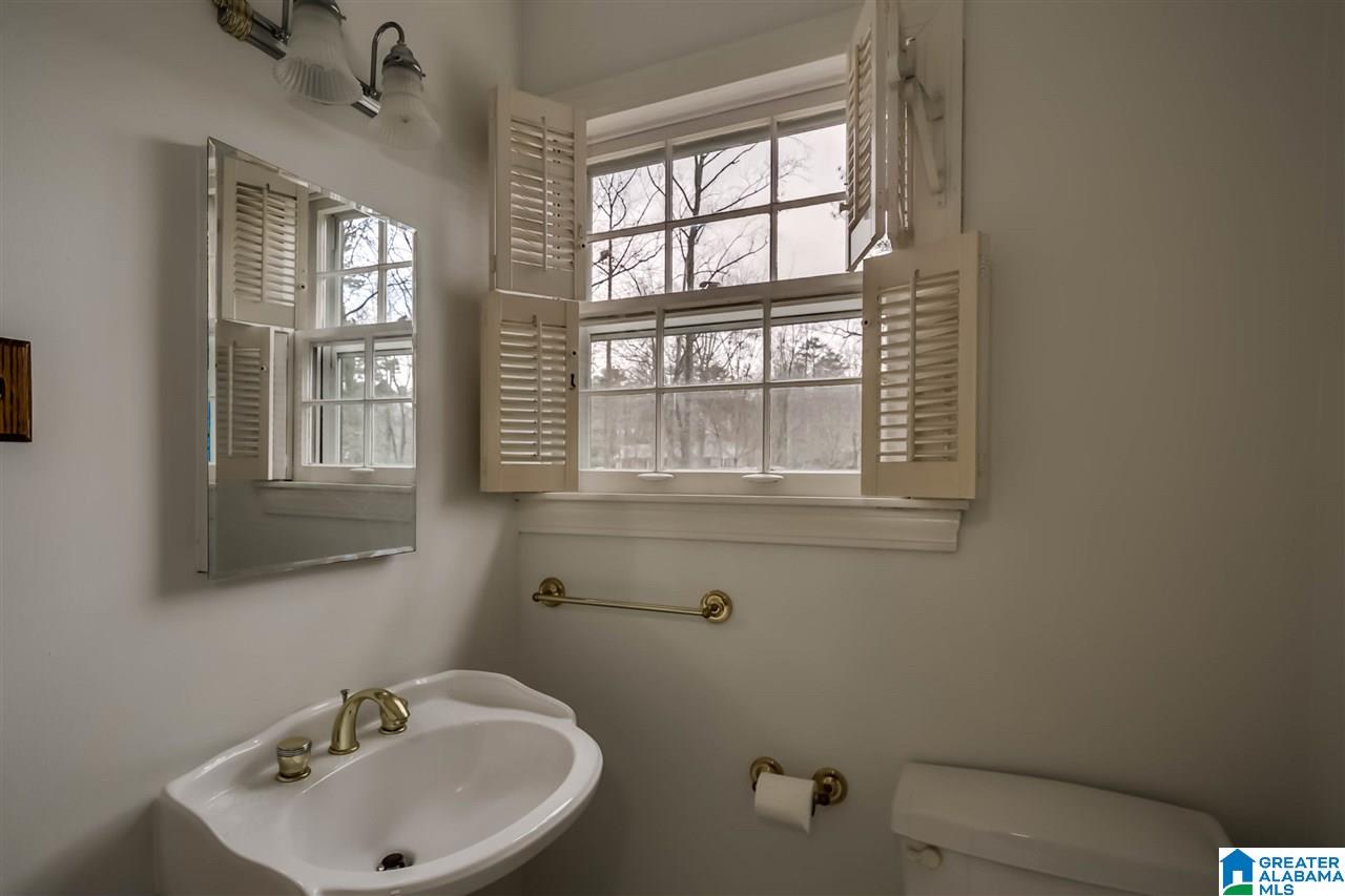 3315 Brookwood Road Birmingham, AL 35223 - Photo 28 of 50