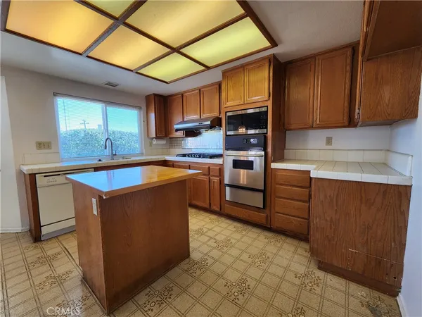 $1,490,000 | 330 Amberwood Drive, Walnut, CA 91789