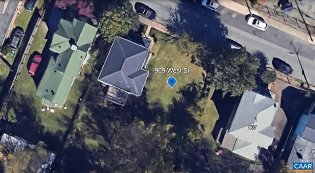 $325,000 | 909 West Street, Charlottesville, VA 22903