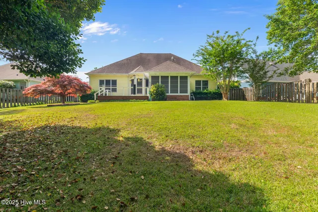 $2,250 | 1122 Mill Run Road, Sneads Ferry, NC 28460