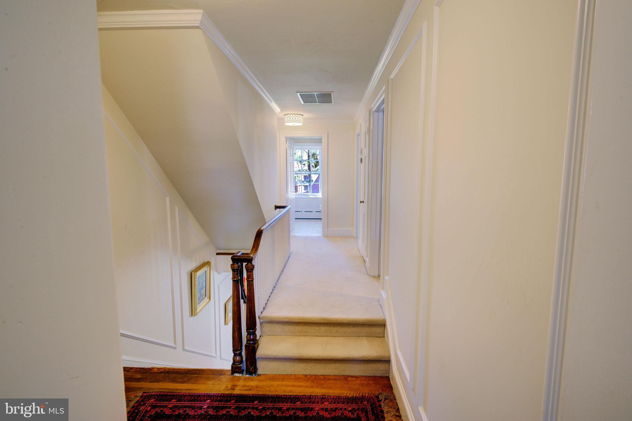 10 Alton Road Yardley, PA 19067 - Photo 45 of 71 Upstairs landing