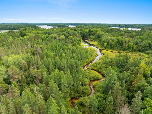 $399,000 | 2439 Quiet Cove Road, Tomahawk, WI 54487