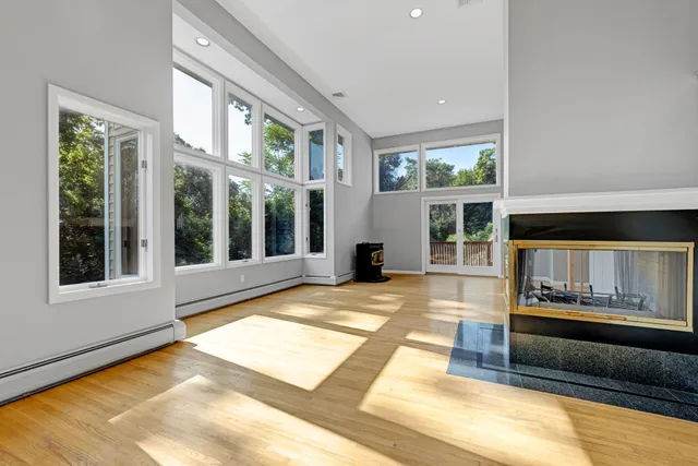 $1,189,000 | 699 Rte 9W, Piermont, NY 10968