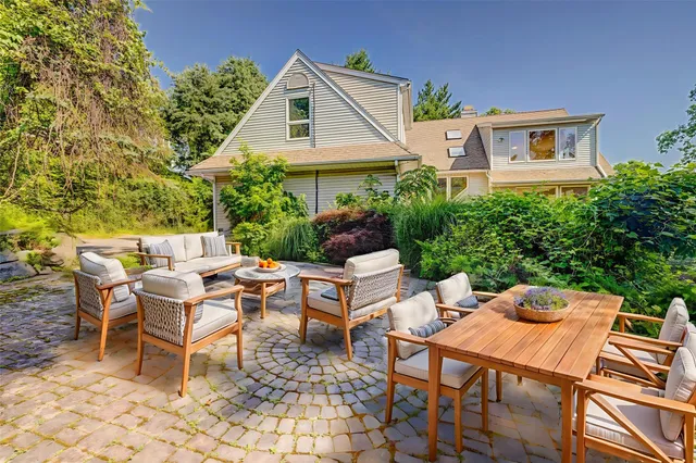 $1,189,000 | 699 Rte 9W, Piermont, NY 10968