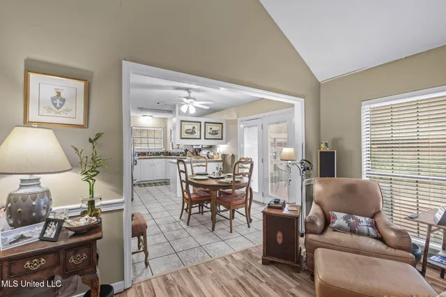 $189,990 | 530 Bedford Circle, Madison, MS 39110