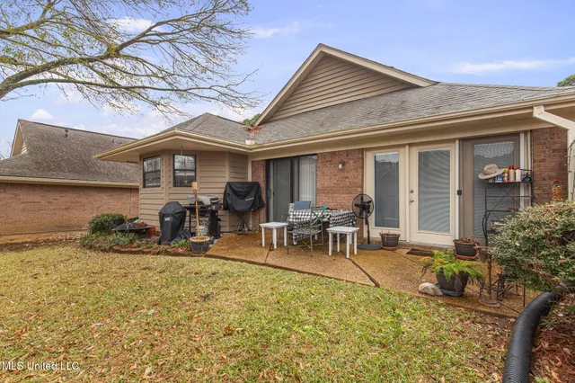 $189,990 | 530 Bedford Circle, Madison, MS 39110