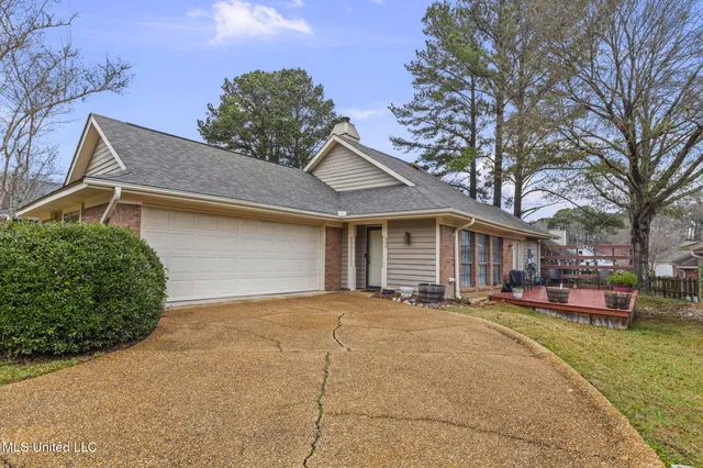 $189,990 | 530 Bedford Circle, Madison, MS 39110
