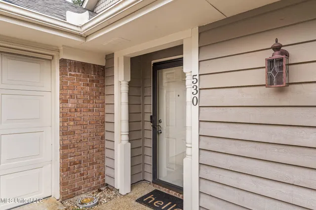 $189,990 | 530 Bedford Circle, Madison, MS 39110