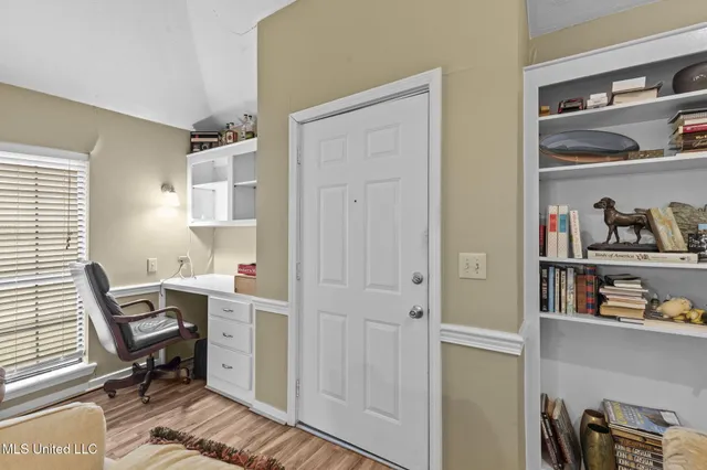 $189,990 | 530 Bedford Circle, Madison, MS 39110