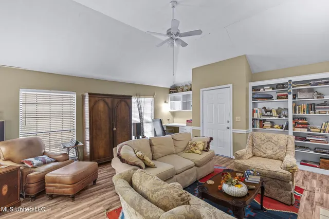 $189,990 | 530 Bedford Circle, Madison, MS 39110