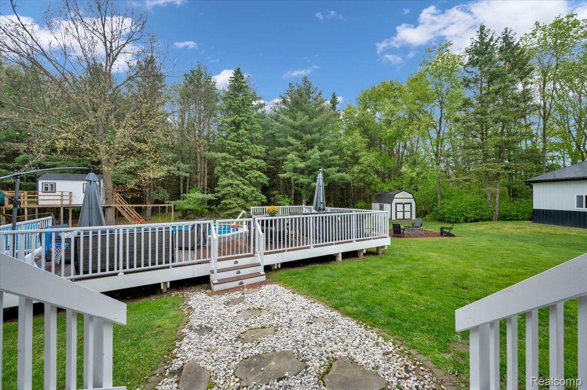 2227 Pheasant Rdg Court Lapeer, MI 48446 - Photo 18 of 55 Gallery Image 18