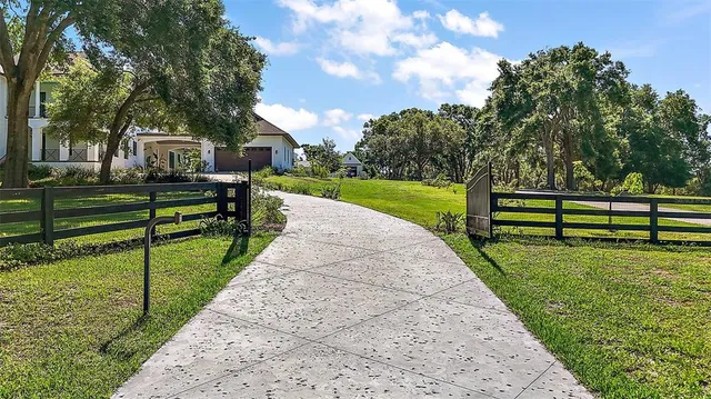 $1,195,000 | 6905 South Clayton Street, Mount Dora, FL 32757