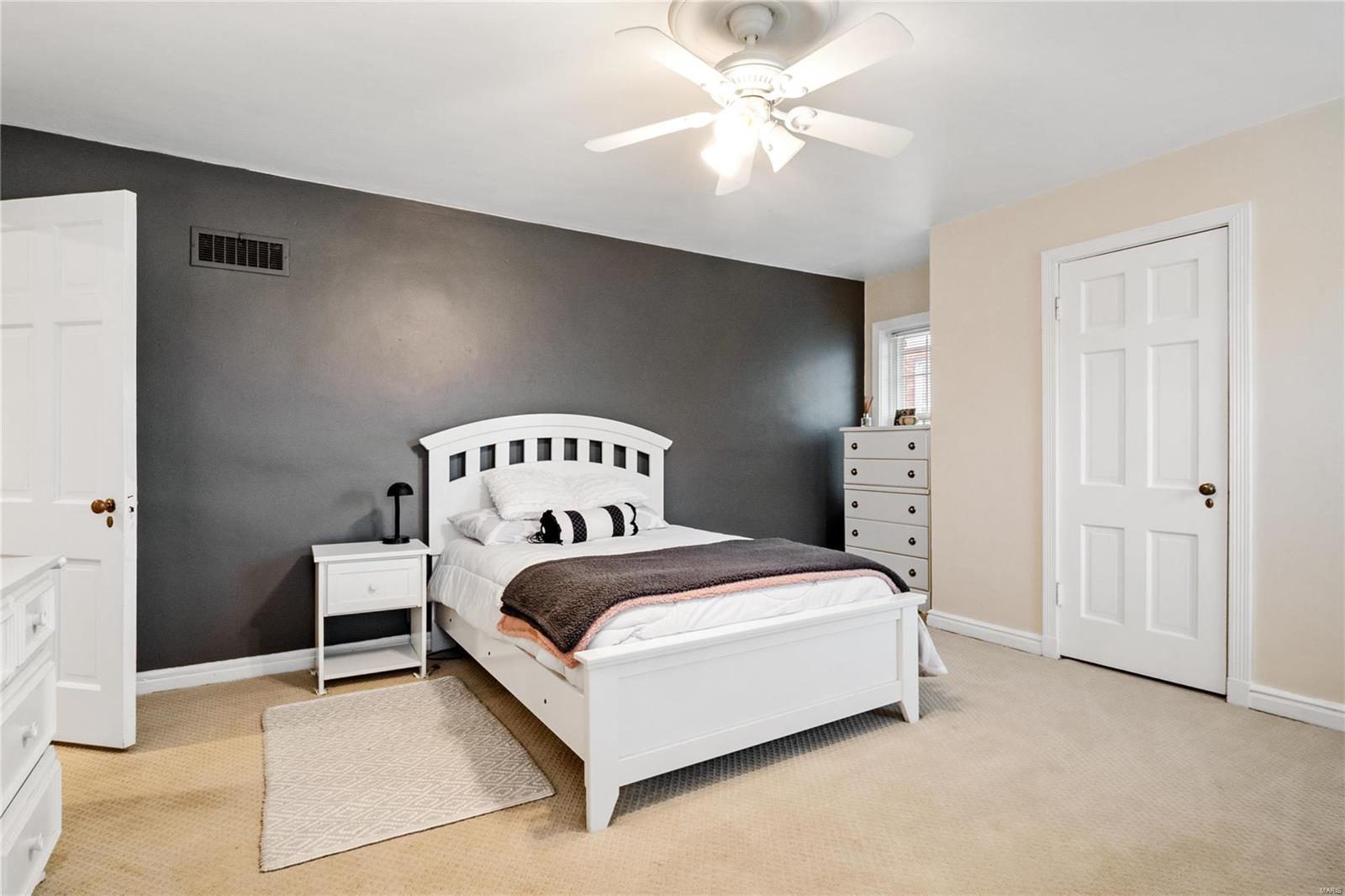 12 Beverly Drive Olivette, MO 63132 - Photo 17 of 27