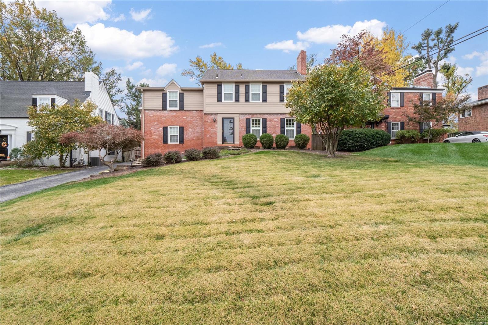 12 Beverly Drive Olivette, MO 63132 - Photo 2 of 27