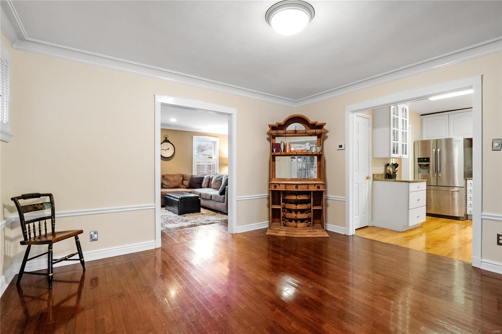 12 Beverly Drive Olivette, MO 63132 - Photo 8 of 27