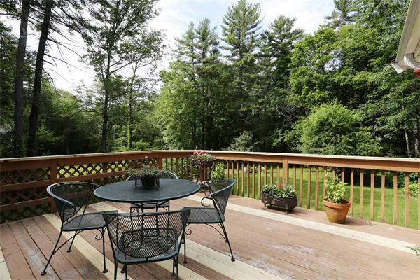 65 Mossman Road Sudbury, MA 01776 - Photo 15 of 18