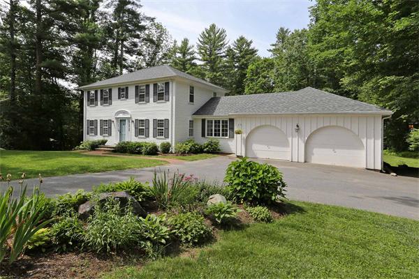 65 Mossman Road Sudbury, MA 01776 - Photo 2 of 18