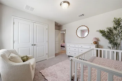 a view of a livingroom with furniture
