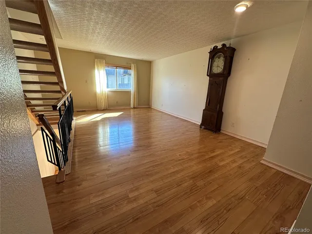 $285,900 | 6928 South Broadway, Centennial, CO 80122