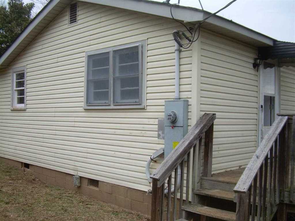 4033 Airline Road Anderson, SC 29624 - Photo 5 of 7