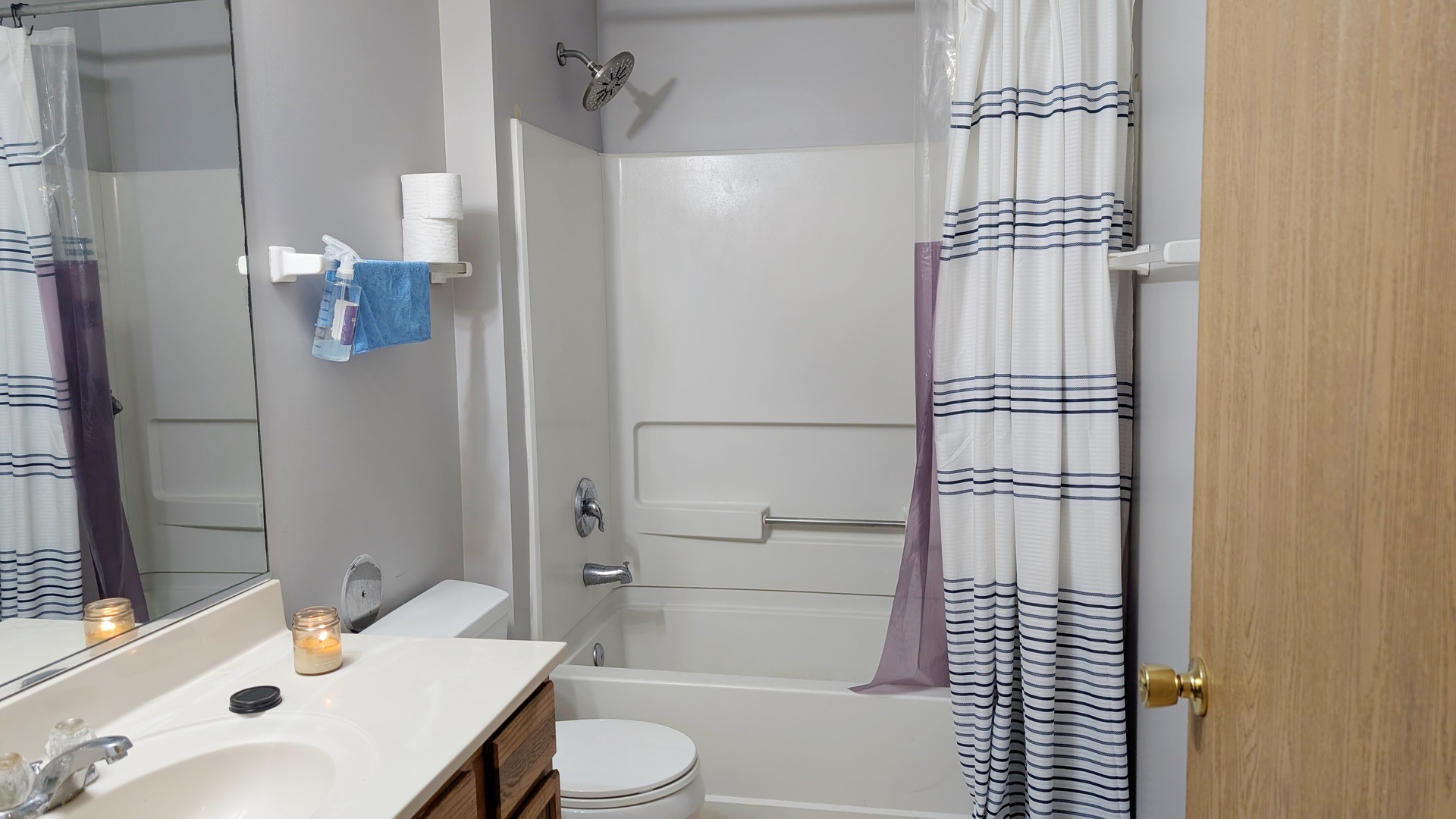 1444 McClure Road, Unit 1444 Aurora, IL 60505 - Photo 6 of 8 a bathroom with a sink toilet and shower