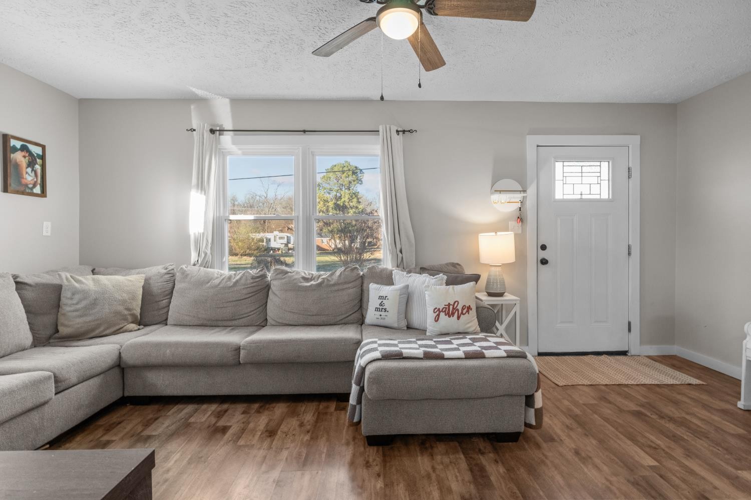 206 Joe Street Waverly, TN 37185 - Photo 5 of 28 a living room with furniture and a large window